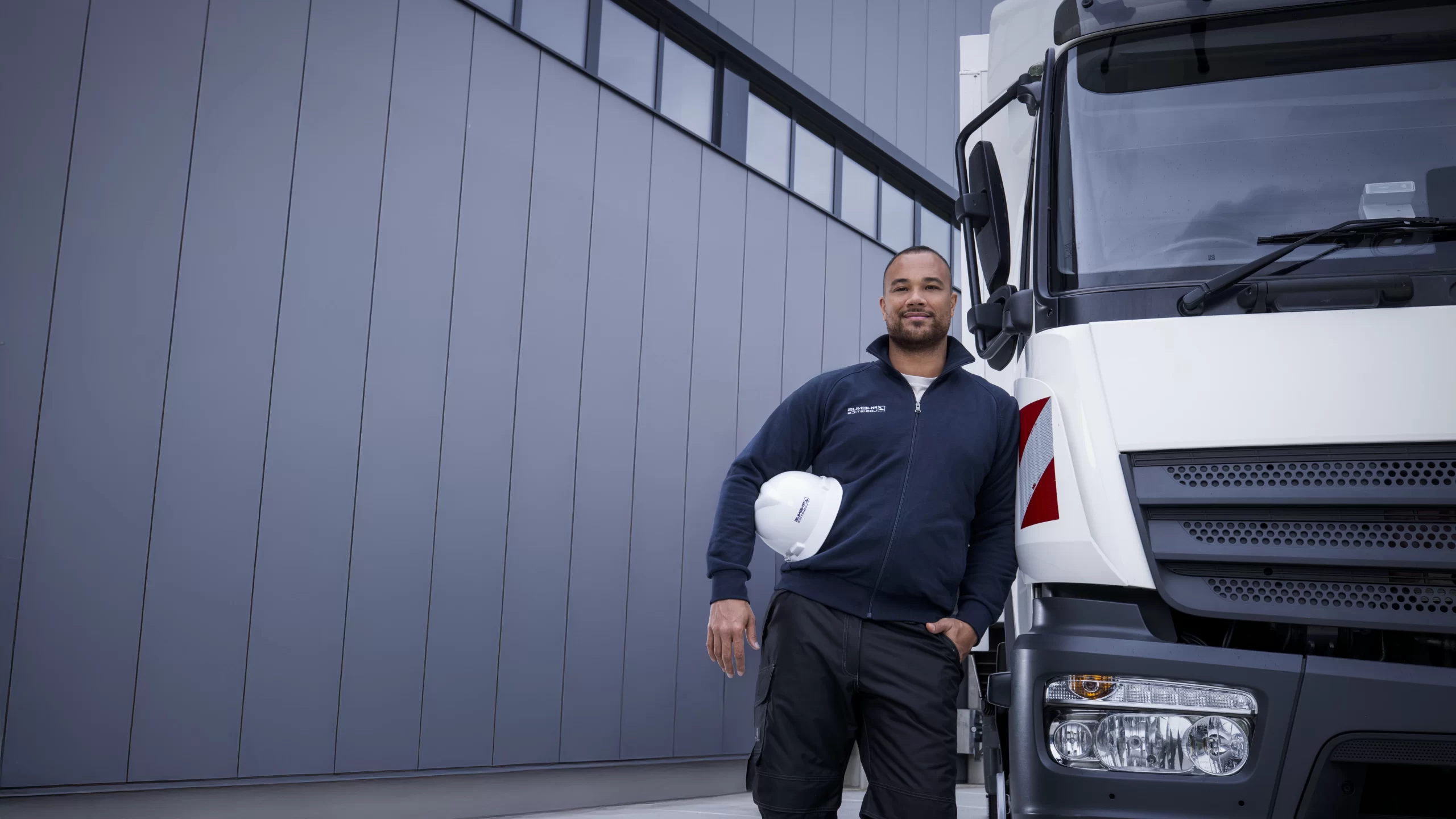 Consider This Guide Before Choosing Transport Truck Services Consider This Guide Before Choosing Transport Truck Services